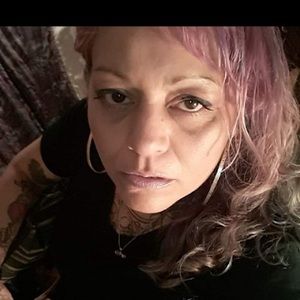 Meet your Posher, Elena